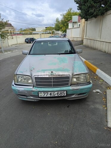 Mercedes C 250 d 1998, 323,135 km - 2.5 l - Bakı