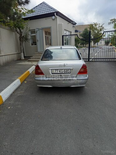 Mercedes C 250 d 1998, 323,135 km - 2.5 l - Bakı