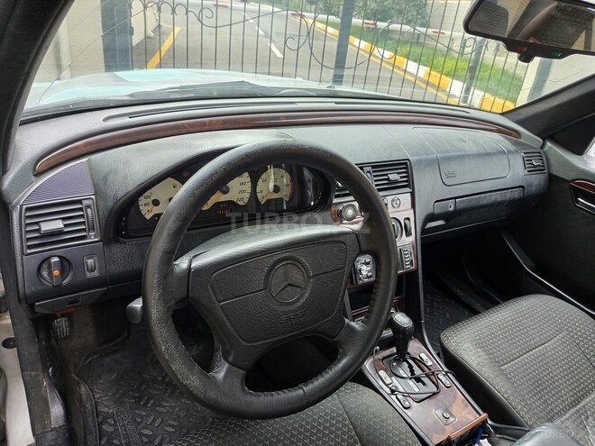Mercedes C 250 d 1998, 323,135 km - 2.5 l - Bakı