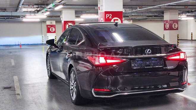 Lexus ES 300h 2021, 54,000 km - 2.5 l - Bakı
