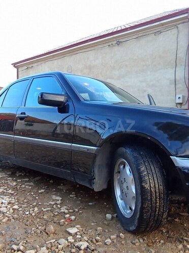 Mercedes C 220 1995, 100,000 km - 2.2 л - Bakı