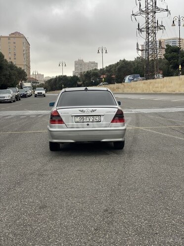 Mercedes C 180 1998, 227,270 km - 1.8 l - Bakı