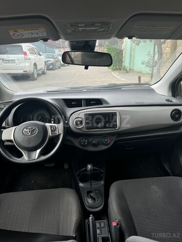 Toyota Vitz 2016, 115,000 km - 1.3 l - Bakı