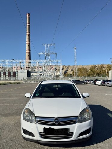 Opel Astra 2009, 193,000 km - 1.4 l - Mingəçevir