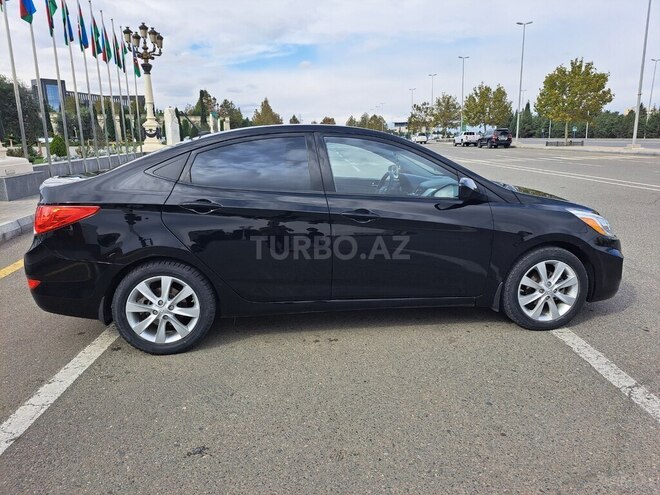 Hyundai Accent 2014, 118,000 km - 1.6 л - Gəncə