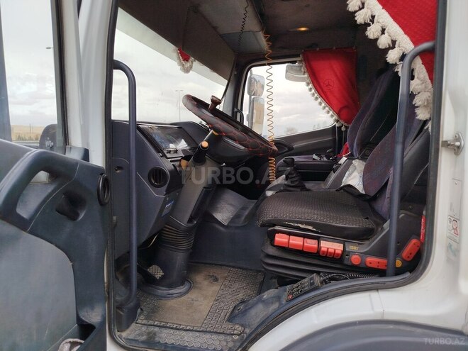 Mercedes Atego 817 2001, 410,200 km - 6.3 l - Bakı