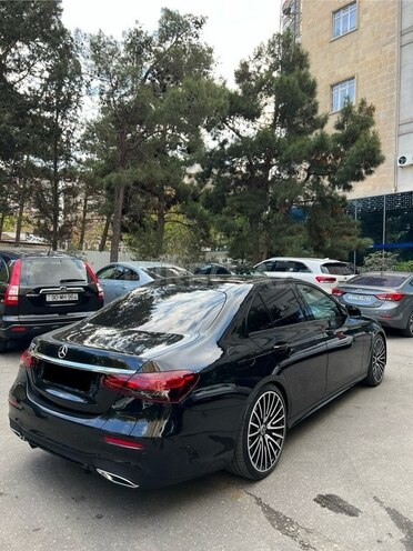 Mercedes E 300 e 2022, 52,000 km - 2.0 l - Bakı