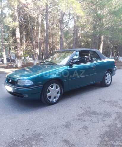 Opel Astra 1996, 333,000 km - 1.6 л - Bakı