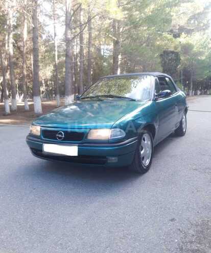 Opel Astra 1996, 333,000 km - 1.6 л - Bakı