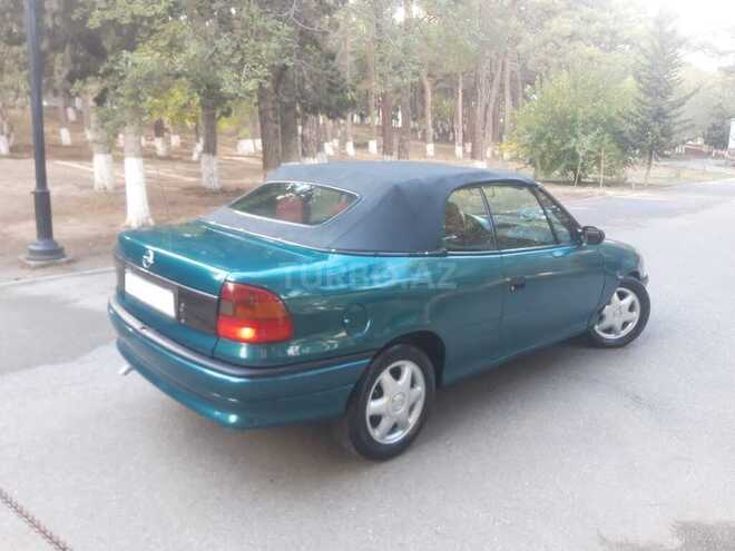 Opel Astra 1996, 333,000 km - 1.6 л - Bakı