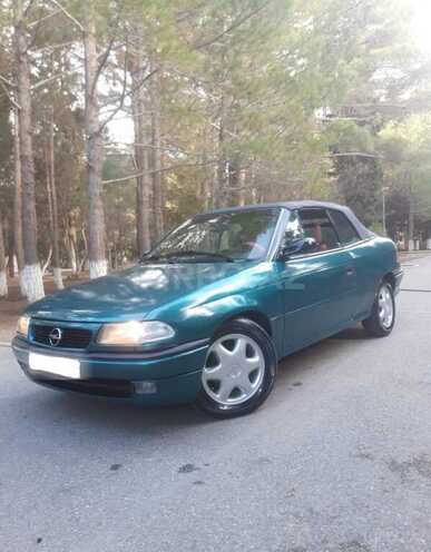 Opel Astra 1996, 333,000 km - 1.6 л - Bakı