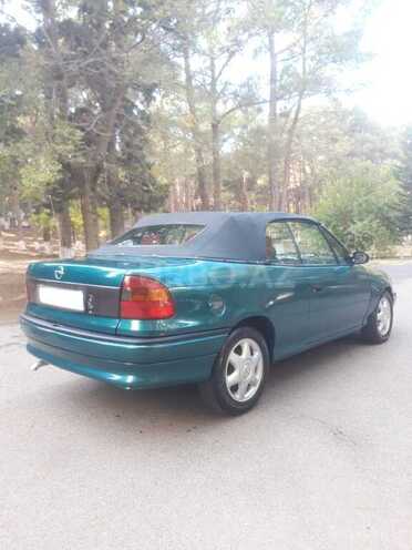 Opel Astra 1996, 333,000 km - 1.6 л - Bakı