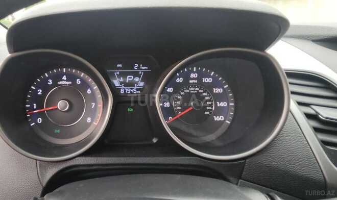 Hyundai Elantra 2015, 88,000 km - 1.8 л - Bakı