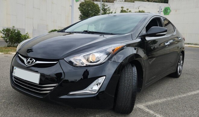 Hyundai Elantra 2015, 88,000 km - 1.8 л - Bakı