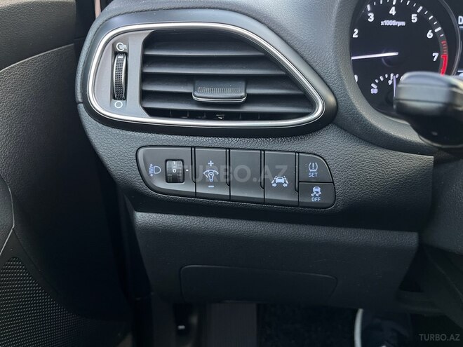 Hyundai i30 2018, 88,516 km - 1.4 л - Bakı