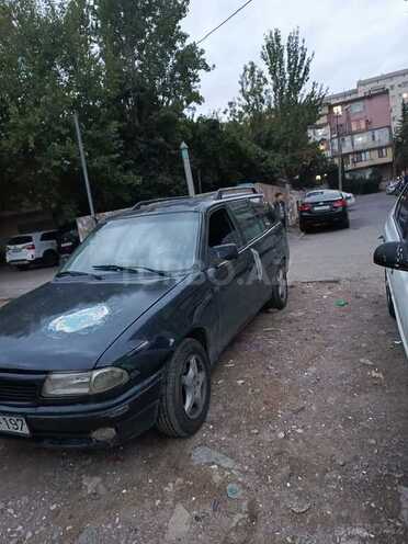 Opel Astra 1996, 100,000 km - 1.6 l - Bakı