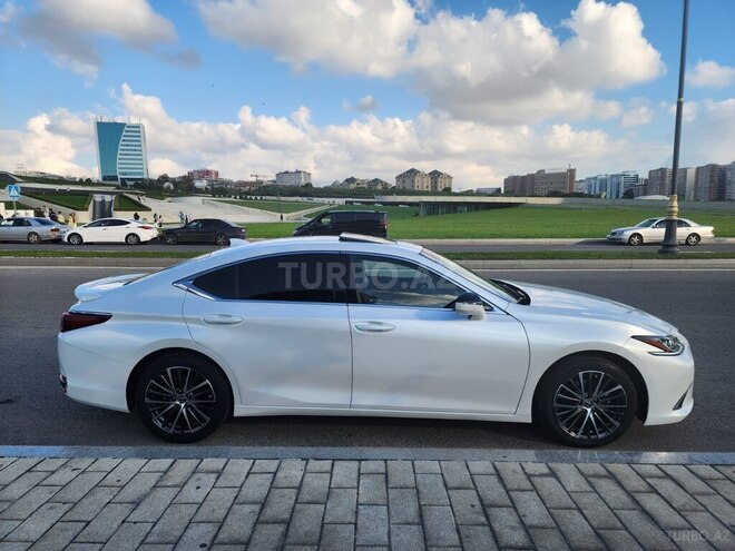 Lexus ES 200 2022, 74,000 km - 2.0 л - Bakı