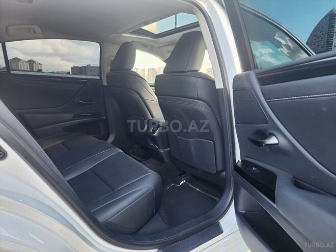 Lexus ES 200 2022, 74,000 km - 2.0 л - Bakı