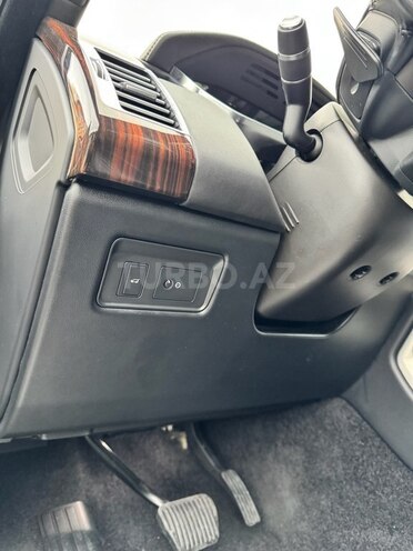 Land Rover Range Rover 2016, 96,000 km - 3.0 l - Bakı