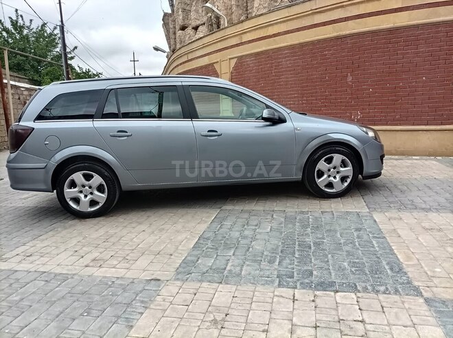 Opel Astra 2005, 385,000 km - 1.3 l - Bakı