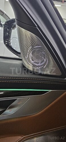 BMW 750-12