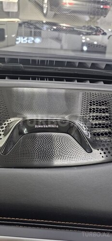 BMW 750-13