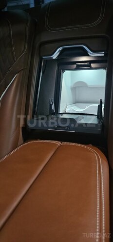 BMW 750-15