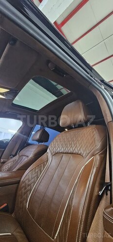 BMW 750-21