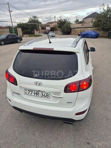 Hyundai Santa Fe-6