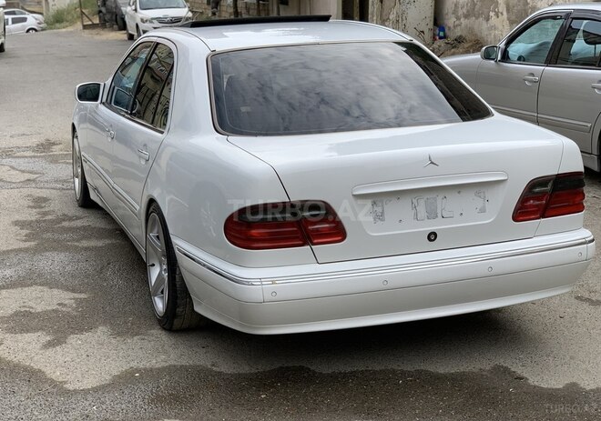 Mercedes E 320 2000, 279,715 km - 3.2 l - Bakı