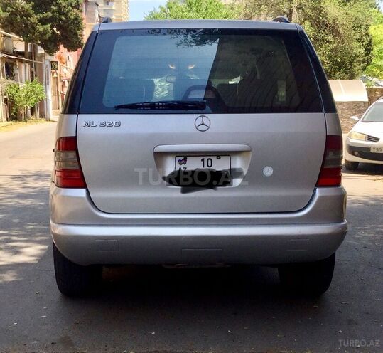 Mercedes ML 320 1999, 286,400 km - 3.2 l - Bakı