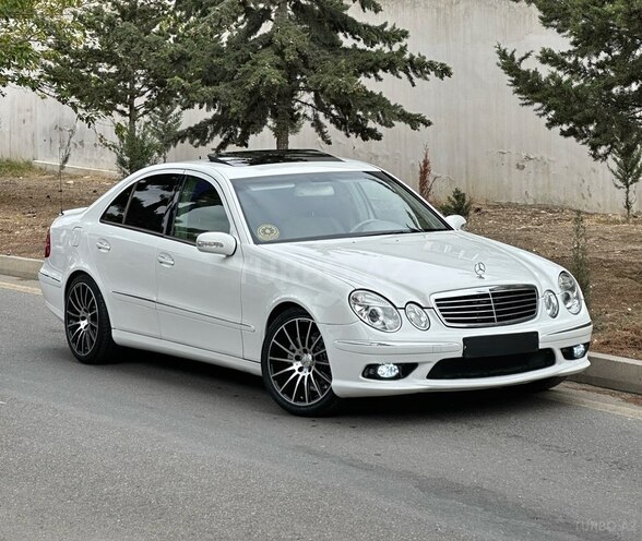 Mercedes E 320 2002, 299,000 km - 3.2 л - Bakı