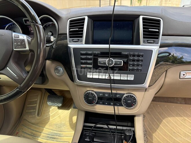 Mercedes GL 350 4MATIC 2015, 153,000 km - 3.0 l - Bakı