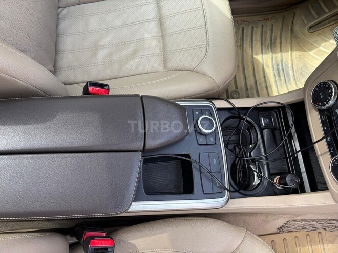 Mercedes GL 350 4MATIC 2015, 153,000 km - 3.0 l - Bakı