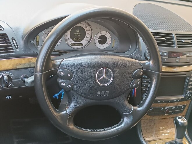 Mercedes E 220 d 2007, 317,155 km - 2.2 l - Bakı