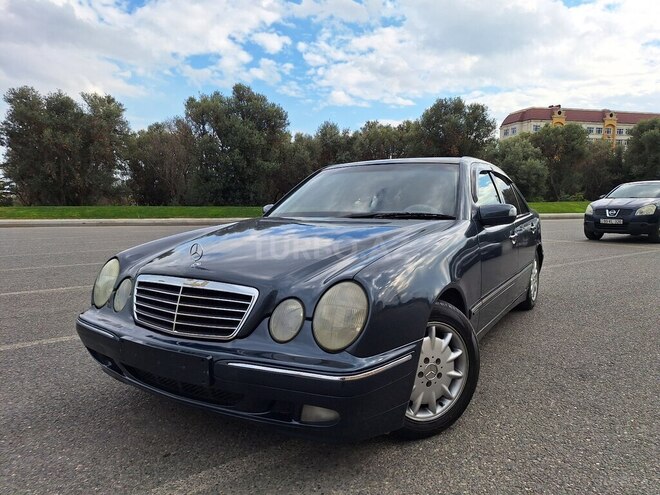 Mercedes E 220 d 2000, 299,000 km - 2.2 l - Bakı