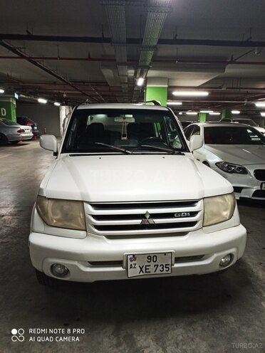 Mitsubishi Pajero io 2000, 176,530 km - 2.0 л - Bakı