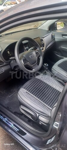 Hyundai Accent 2021, 63,000 km - 1.6 l - Bakı