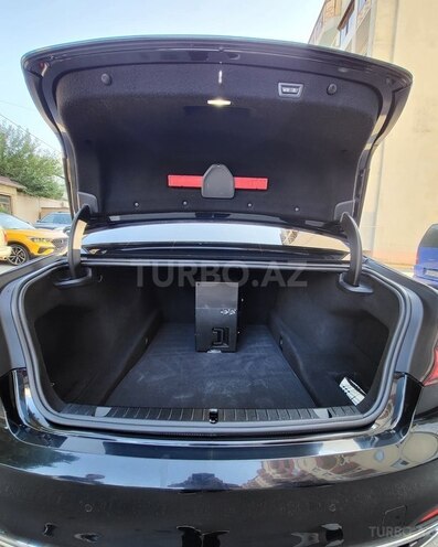 BMW 750 2015, 197,000 km - 4.4 l - Bakı