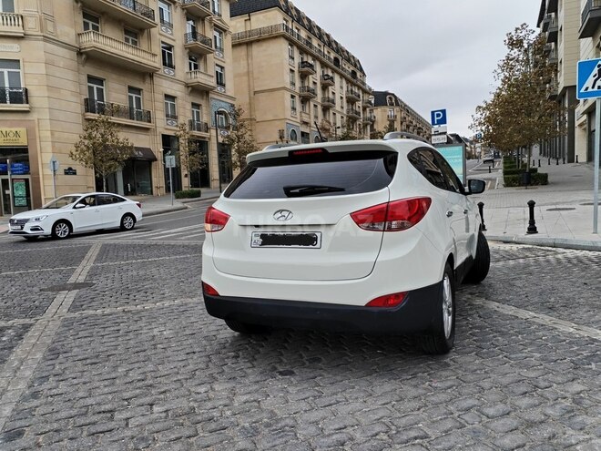 Hyundai ix35 2010, 225,000 km - 2.0 l - Bakı