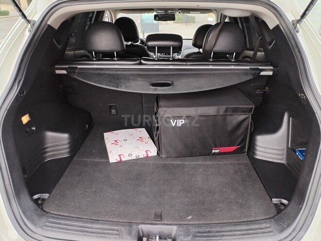 Hyundai ix35 2010, 225,000 km - 2.0 l - Bakı