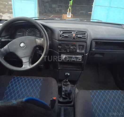 Opel Vectra 1992, 230,000 km - 2.0 l - Bakı