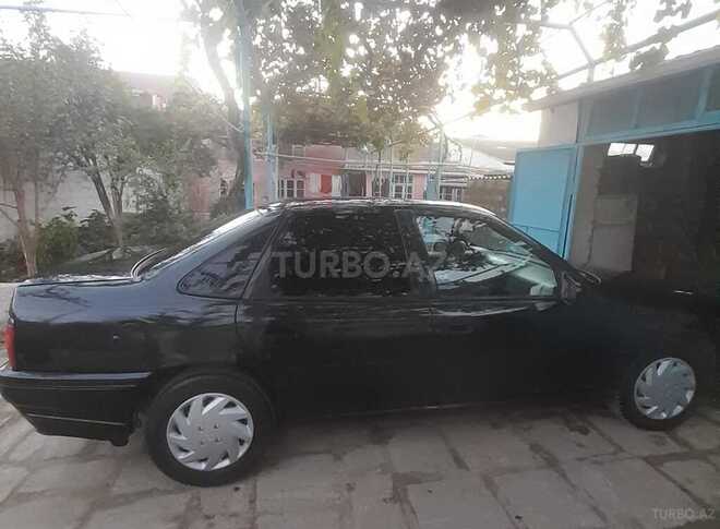 Opel Vectra 1992, 230,000 km - 2.0 l - Bakı