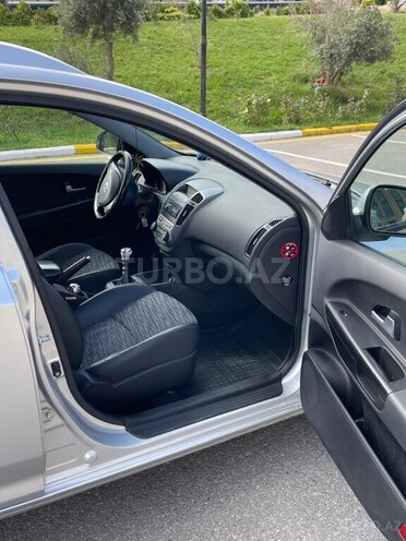 Kia Ceed 2008, 310,632 km - 1.6 l - Bakı