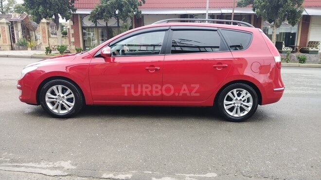 Hyundai i30 2008, 320,000 km - 1.6 l - Gəncə