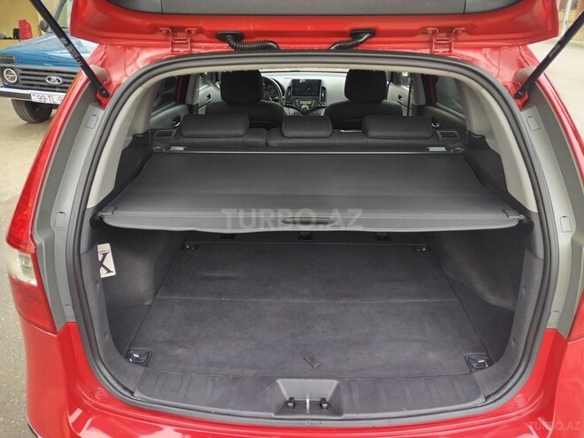 Hyundai i30 2008, 320,000 km - 1.6 l - Gəncə