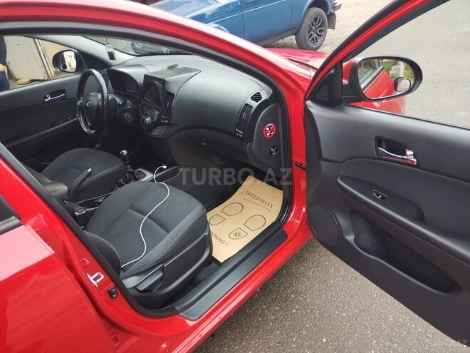 Hyundai i30 2008, 320,000 km - 1.6 l - Gəncə