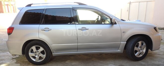 Mitsubishi Airtrek 2002, 295,000 km - 2.0 l - Şəmkir