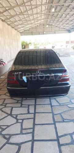 Mercedes E 270 2002, 393,456 km - 2.7 l - Bakı