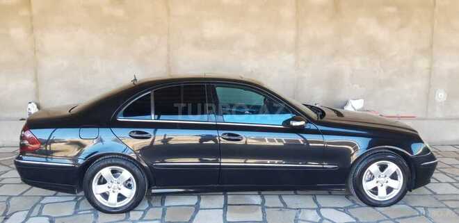 Mercedes E 270 2002, 393,456 km - 2.7 l - Bakı